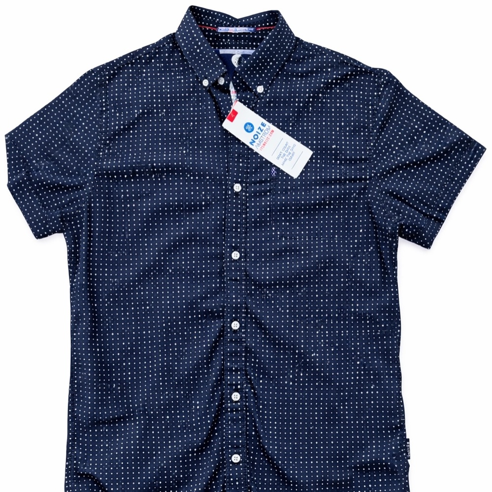 Men’s Blue Polka Dot Short Sleeve Button Down Shirt – Size Small – NWT - Picture 3 of 8